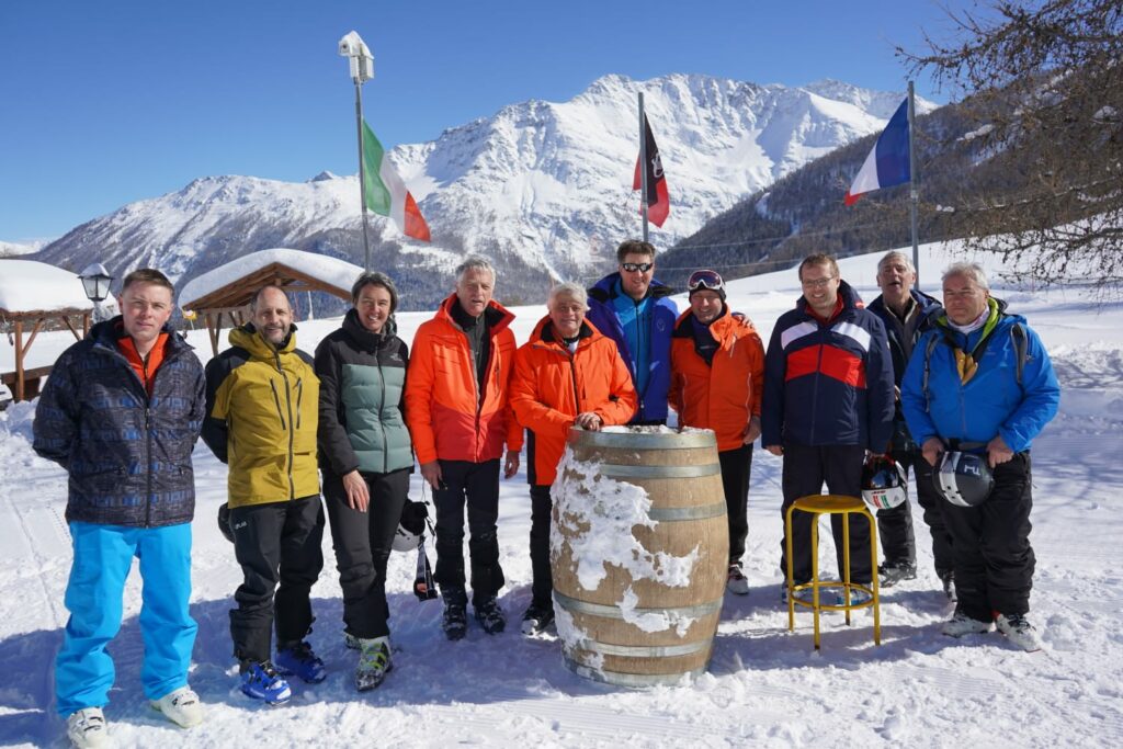 Rencontre au Petit Saint Bernard Vallée d'Aoste et Savoie 23 Février 2024 : Bureau de presse Rava