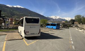 Autobus diretto Aosta-Torino, Autobus direct Aoste-Turin (Giorgia Gambino, Nos Alpes)