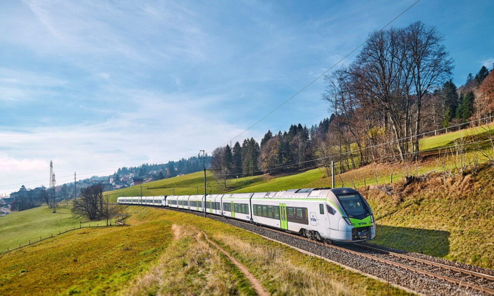 Trenini Verdi delle Alpi, Trains Verts des Alpes (fonte/source: BLS)