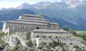 Aussois Les Forts de l'Esseillon Fort Victor Emmanuel Cc By Sa Wiki Mossot