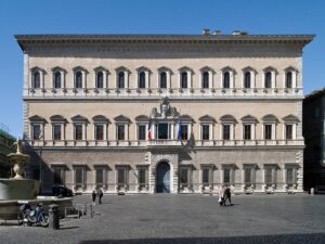Ambasciata di Francia a Roma, sede del “Forum Italia-Francia delle imprese e dell'innovazione” (fonte/source: Wikimedia Commons, Myrabella, CC BY-SA 3.0)