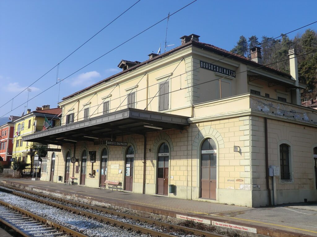 Centenario linea Cuneo-Ventimiglia-Nizza, Centenaire de la ligne Côni-Vintimille-Nice (fonte/source: Luigi.tuby, Wikimedia Commons, CC BY-SA 3.0 Unported)