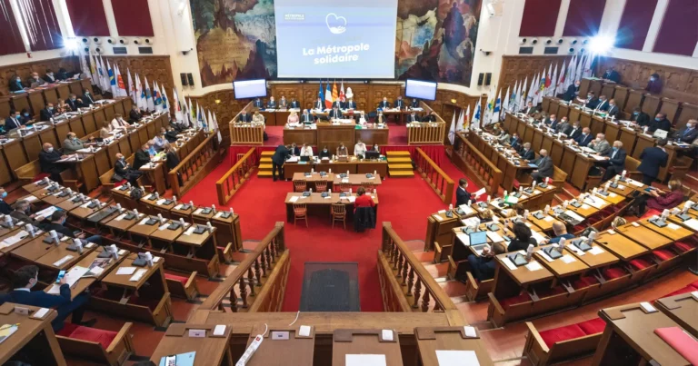 Salle du Conseil de la Métropole de Nice Côte d'Azur (credits Métropole De Nice Côte d'Azur)