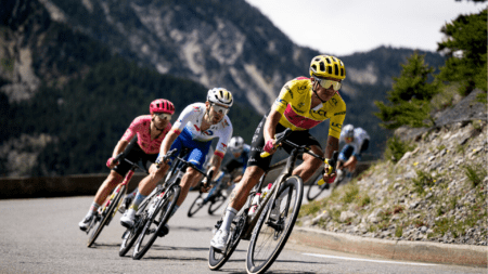 Tour de France 2024 : une arrivée finale inédite à Nice dans les Alpes Maritimes Tour de France 2024, l'étape transfrontalière Pignerol Valloire, l'arrivée Finale du Tour sera à Nice (c) ASO Billy Ceusters
