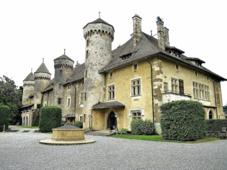 Château de Ripaille (credits : CC BY SA Wikimedia Commons/ Espirat)