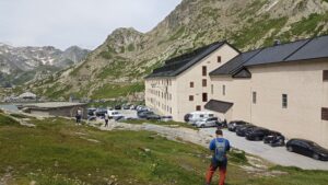 Ospizio del Gran San Bernardo, - Hospice du Grand-Saint-Bernard (c) Nos Alpes Enrico Martial