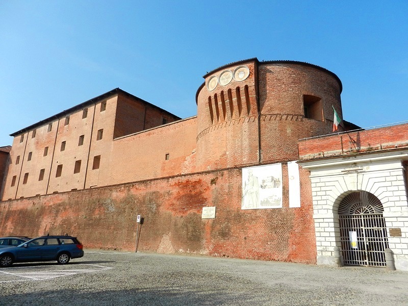 la Castiglia a Saluzzo (c) Cc By Sa Geobia Wkimedia Commons