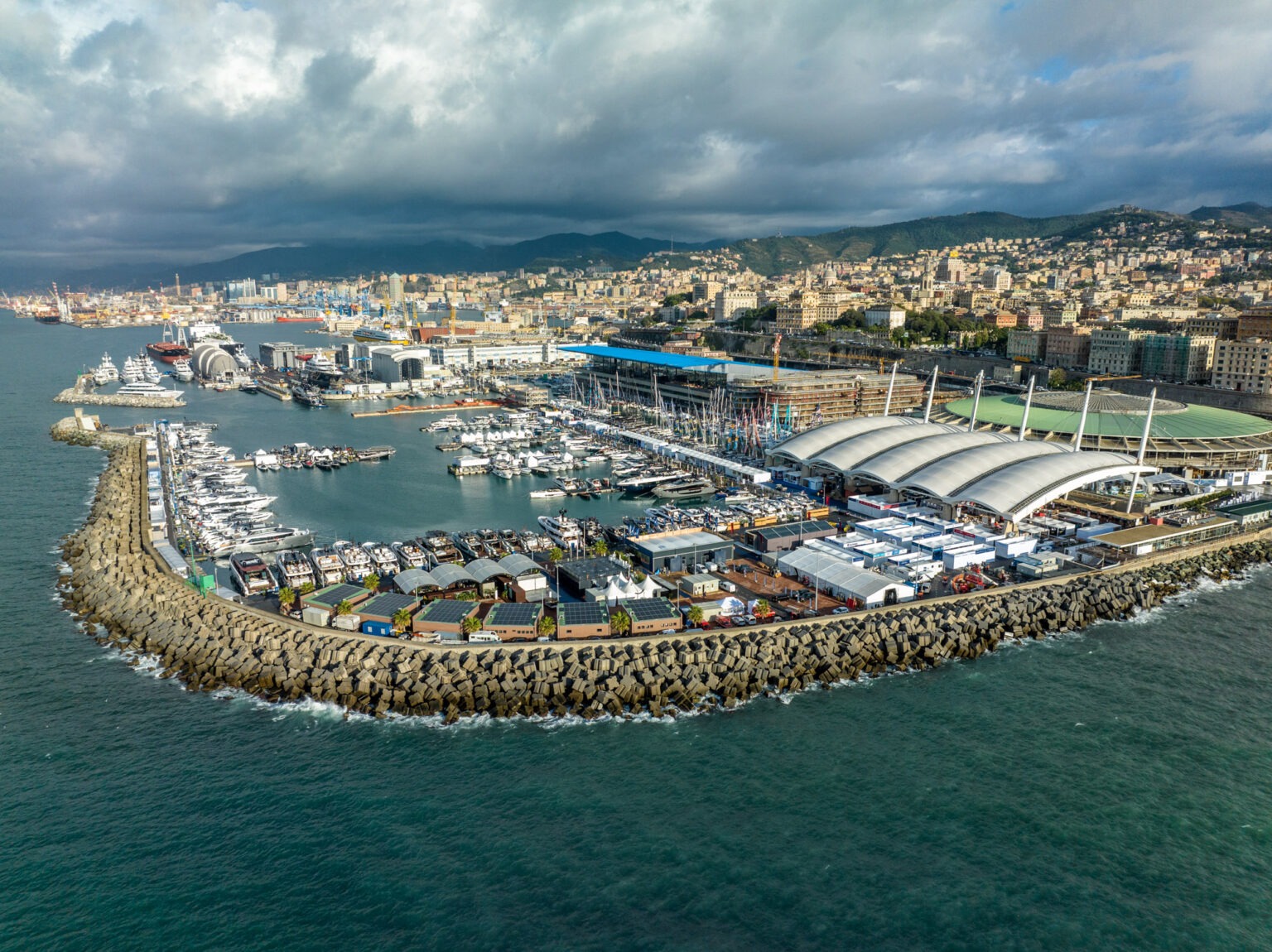 Il Salone Nautico Internazionale di Genova; Le Salon Nautique International de Gênes (fonte/source: Salone Nautico)