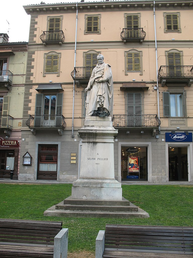 La Statua Di Silvio Pellico A Saluzzo (c) Cc By Sa Hans Jürgen Hübner Wkimedia Commons