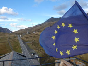 Il colle del Piccolo San Bernardo visto dalla terrazza sul tetto dell'Ospizio (c) Enrico Martial Nos Alpes