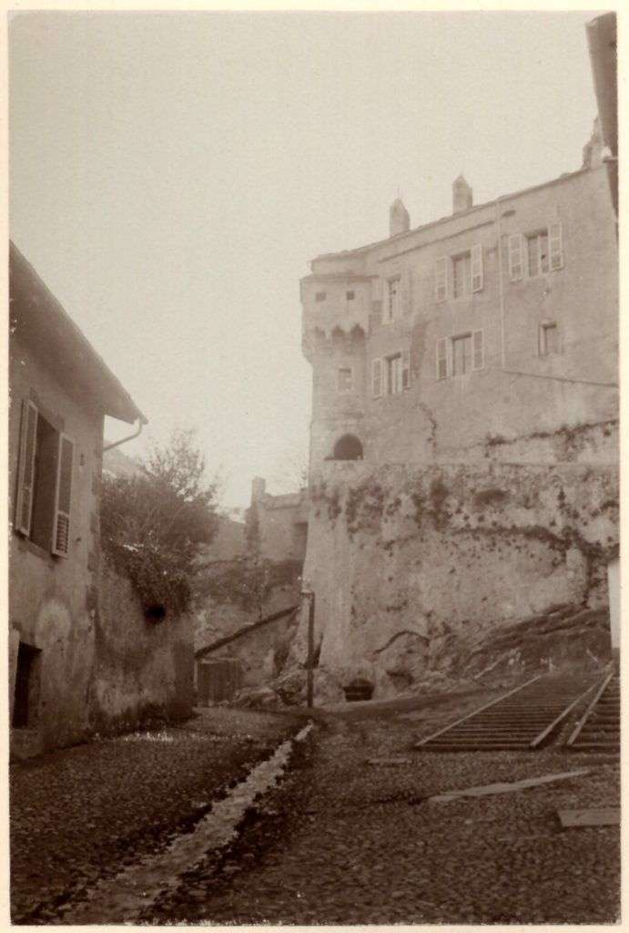 Le Château (c) CC BY-SA 3.0, Fondazione Torino Musei, Wikimedia Commons