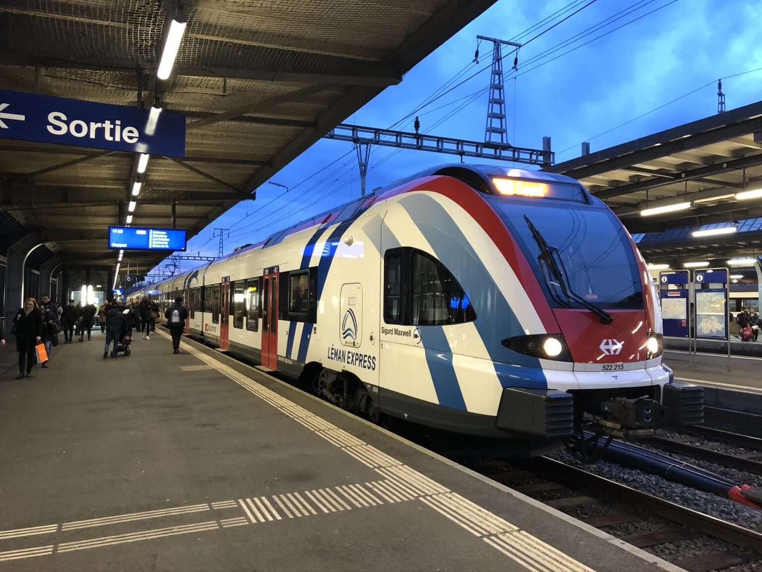 Léman Express (c) CC BY-SA 4.0, Thibault120094, Wikimedia Commons