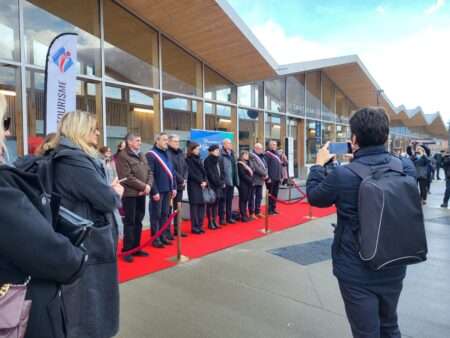 L’inaugurazione del collegamento Parigi-Saint-Jean-de-Maurienne; L’inauguration de la ligne Paris-Saint-Jean-de-Maurienne