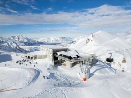 La nuova funivia della stazione di sci Les Deux-Alpes, Le nouveau téléphérique de la station de ski des Deux-Alpes (c) Pyrène Duffau