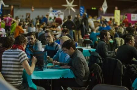 « Place aux Jeux 2025 » à Grenoble Un moment de l'édition 2024 de Place aux Jeux à Grenble (c) Maison du Jeu - Grenoble