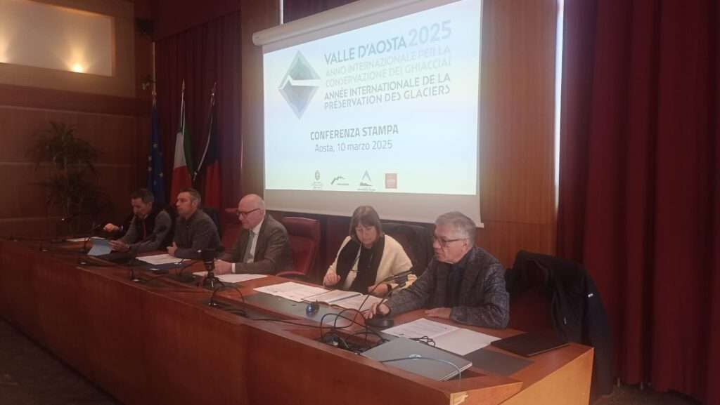 Conferenza stampa sull annno internazionale dei ghiacciai