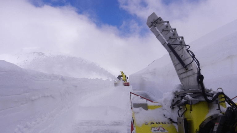 Des opérations de dénigement aux cols (c) Départment de la Savoie