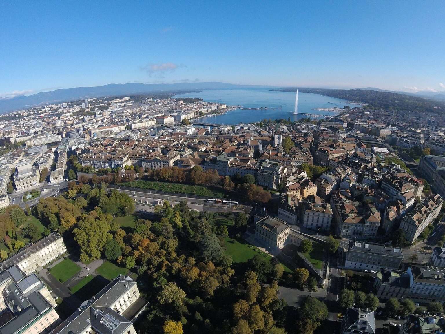 La piattaforma per il calcolo delle emissioni di carbonio a Ginevra, La plateforme pour le calcul des émissions carbone à Genève (c) CC BY-SA 4.0, Alexey M., Wikimedia Commons