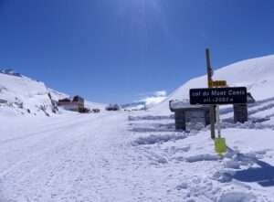 Le col du Mont-Cenis en hiver, en mars 2025 / il colle del Moncenisio a marzo 2025 (c) CC BY SA 4_0 Florian Pépellin Wikimedia Commons