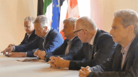 Au Col du Petit-Saint-Bernard pour la signature de la Déclaration entre Vallée d'Aoste et Savoie, le 26 juin 2025 (c) Nos Alpes Enrico Martial