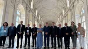 Foto di famiglia al Comitato di Sorveglianza Interreg alcotra di Venaria, il 13 giugno 2025 Photo de famille au Comité de suivi Interreg Alcotra à Venaria, le 13 juin 2025.(c) Provincia di Imperia