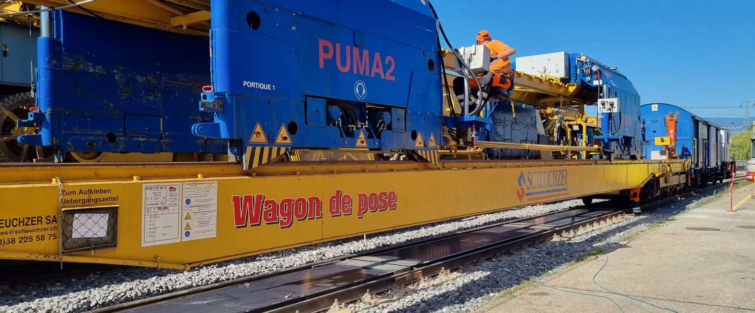Fotovoltaico tra i binari a Neuchâtel - Photovoltaïque sur les rails à Neuchâtel (c) Sun-Ways CH
