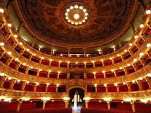 Il Teatro Carignano a Torino (c) CC BY SA 4_0 Silvia Carbotti Wikimedia Commons