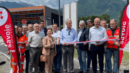 Inaugurazione della pista ciclabile a Gilly-sur-Isère in Savoia il 6 giugno 2025 - Inauguration de la piste cyclable à Gilly-sur-Isère en Savoie le 5 juin 2025 (c) Département de la Savoie