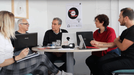Radio Fuori Campo a Lione, una riunione in redazione (c) Comites Lione