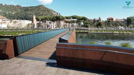 Rendering della nuova passerella sul Roja a Ventimiglia (c) Comune di Ventimiglia