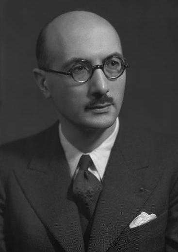 Edmond giscard d'estaing (c) wikimedia commons