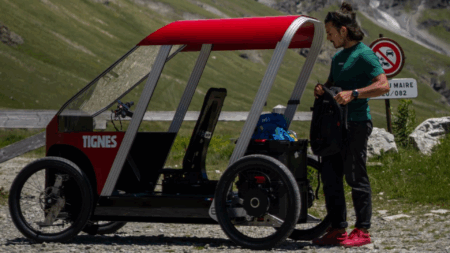 Il quadriciclo elettrico - E-roe One a Tignes, in Savoia - Le quadricycle électrique à Tignes en Savoie(c) Mairie de Tignes