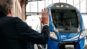 Le nouveau service ferroviarie en concurrence Marseille Toulon Nice en juin 2025 (c) Région Sud