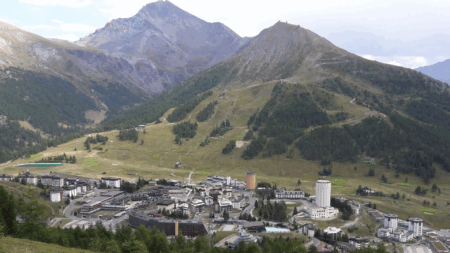Sestriere (c) CC BY-SA 4_0 Giacio Wikimedia Commons