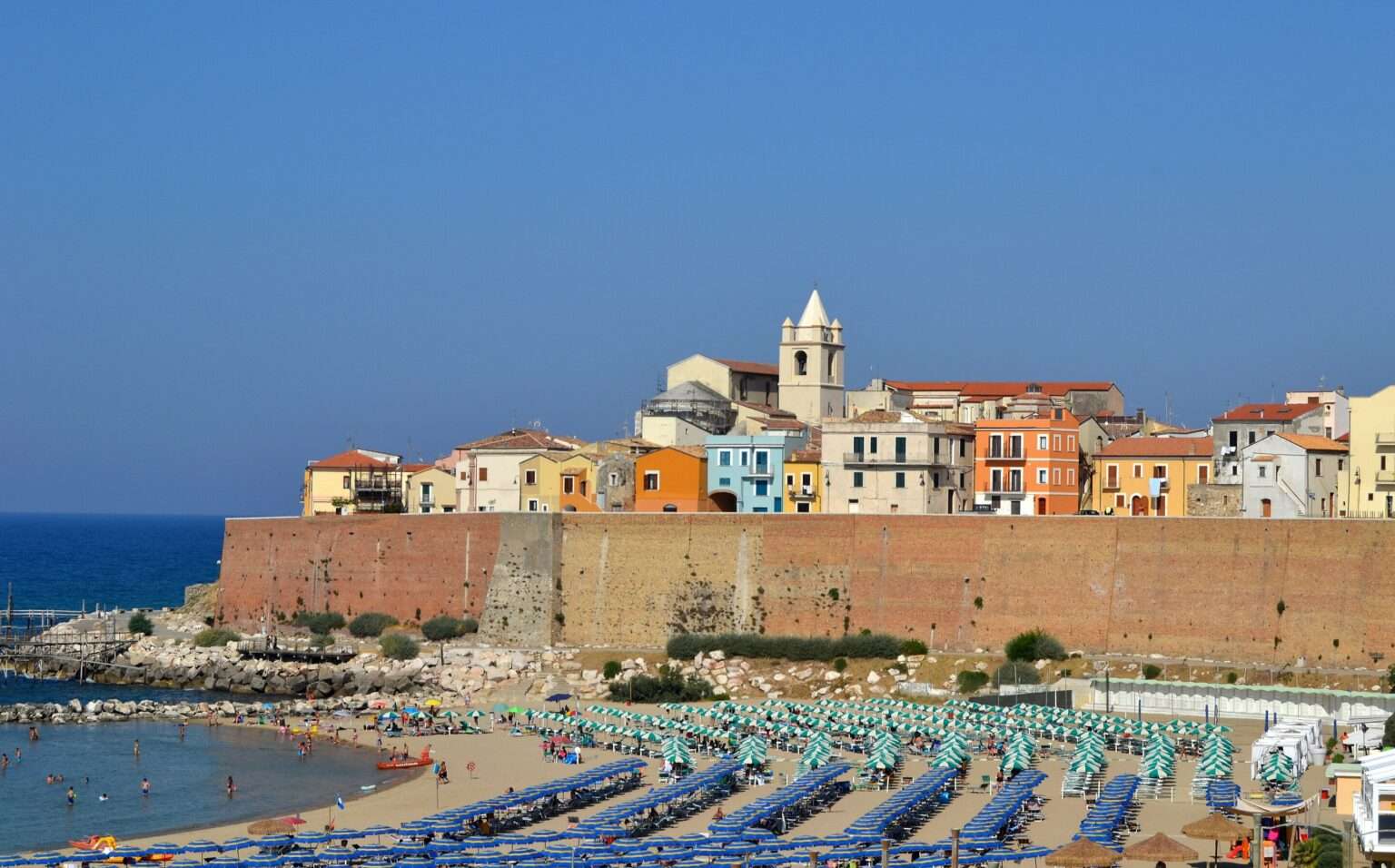Termoli in Molise, partecipa al progetto Italea (c) CC BY SA 4_0 Luca Aless Wikimedia Commons