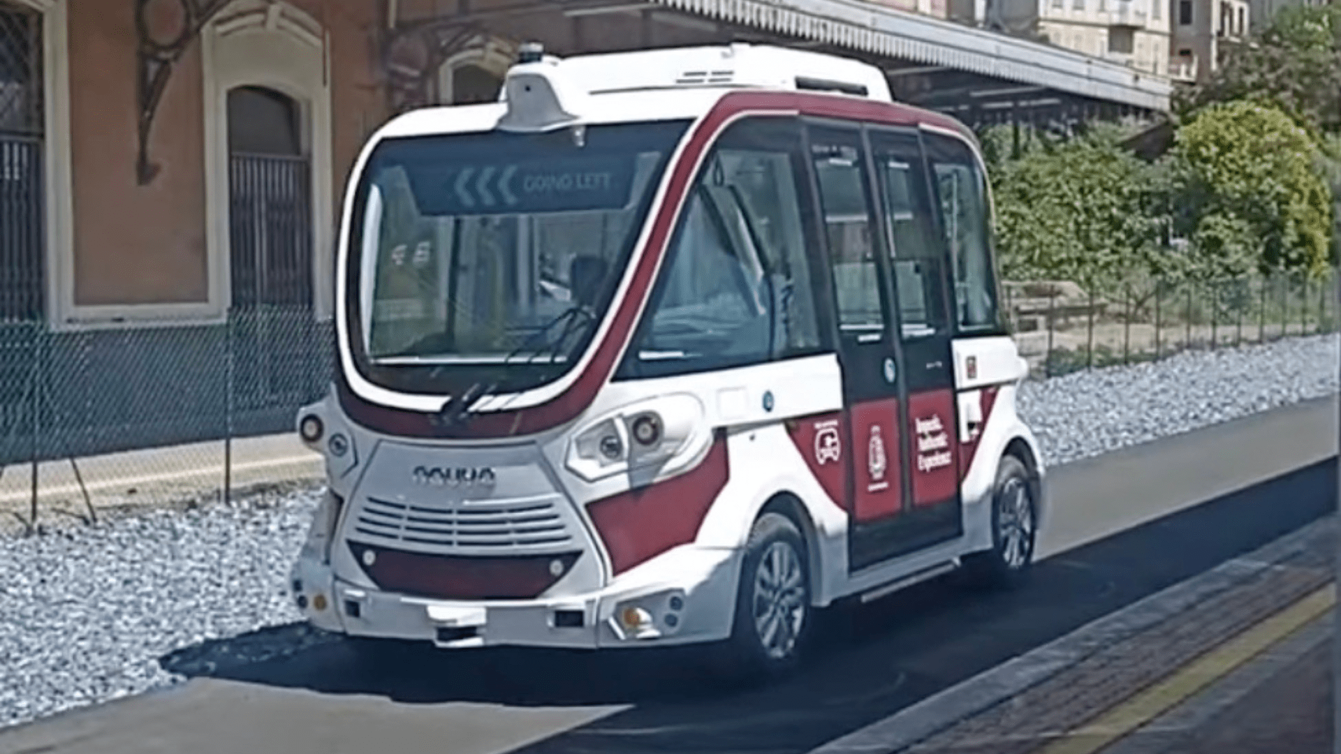 La navetta autonoma di Imperia - la navette autonome à Imperia (c) Nos Alpes Enrico Martial