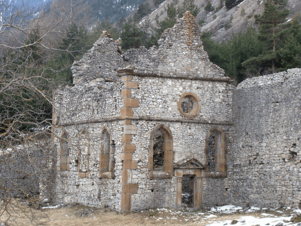Au Château Lesdiguières, la Chapelle (c) CC BY SA 3_0 Fr Latreille Wikimedia Commons