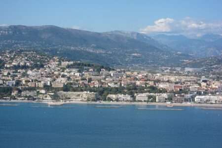 Saint-Laurent-du-Var (c) CC BY-SA 4_0 Olivier Cleynen Wikimedia Commons