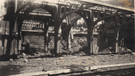 La gare de Breil-sur-Roya bombardée en 1944 (c) CC BY-SA 4_0 Eymery Wikimedia Commons