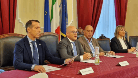 La presentazione delle misure sul decoro delle attività commerciali ad Alassio, il 20 ottobre 2025 (c) Comune di Alassio