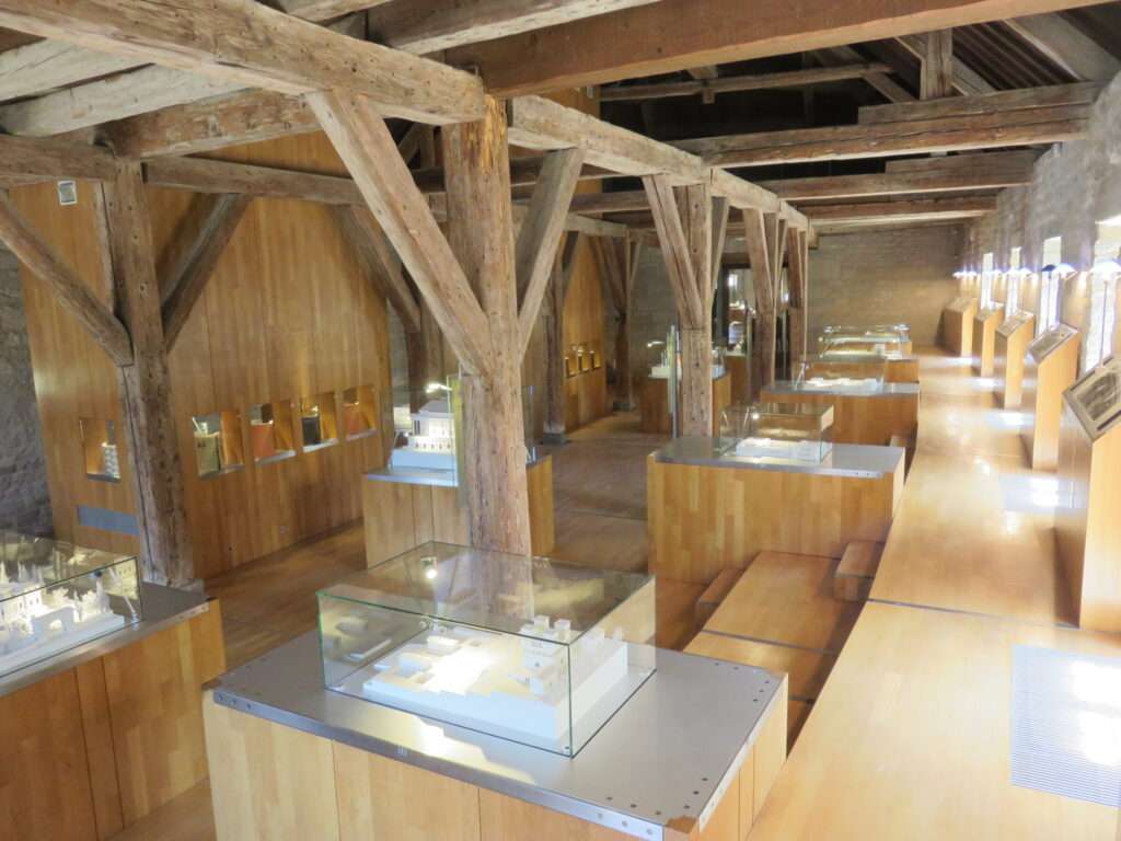Musée d'architecture ledoux aux salines royales (c) cc by sa arnaud 25 wikimedia commons