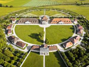 La grandissima Saline Royale di Arc-en-Senans Saline Royale d'Arc-en Senans (c) EPCC Saline Royale