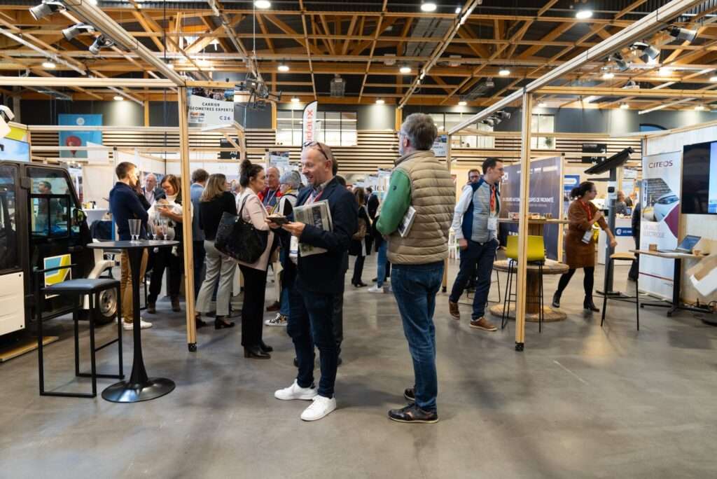 Un desespace des expositeurs au forum des collectivité locales de la haute savoie, à là rocheexpo de la roche sur foron, le 17 octobre 2025 (c) rochexpo