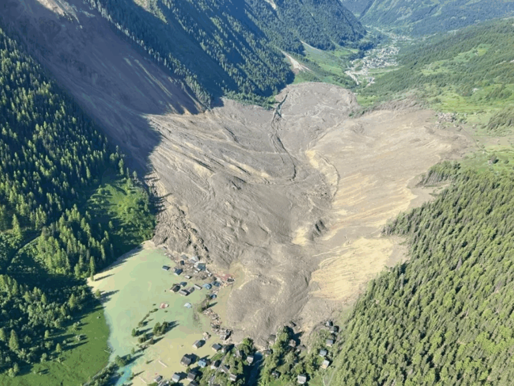 Blatten après l'éboulement (c) Etat et Canton du Valais