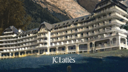 I sanatori della montagna incantata, visti da Adrien Borne Extrait de la couverture du livre d'adrien borne, l'île de là haut