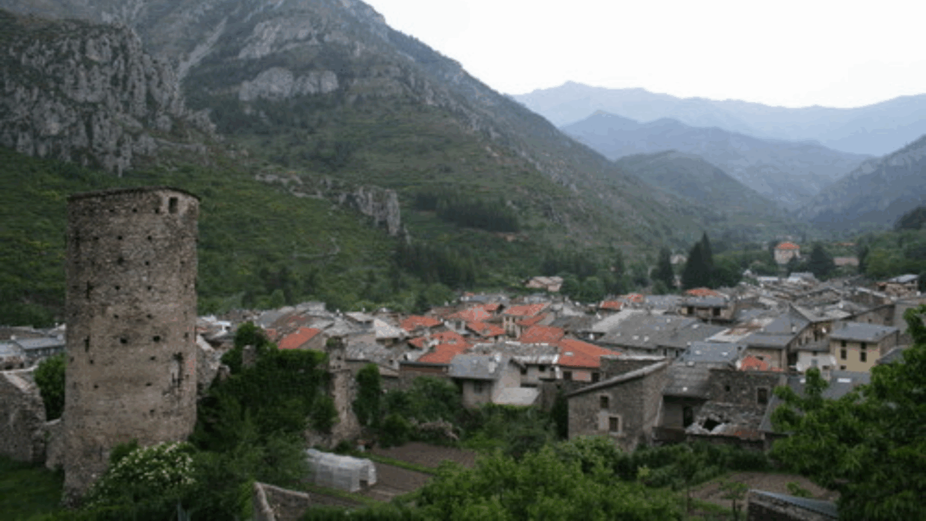 Un bando per migliorare la mobilità nella Valle Roja, Un appel à projets pour améliorer la mobilité dans la Vallée de la Roya (c) Public domain, Andre86, Wikimedia Commons