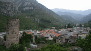 Un bando per migliorare la mobilità nella Valle Roja, Un appel à projets pour améliorer la mobilité dans la Vallée de la Roya (c) Public domain, Andre86, Wikimedia Commons