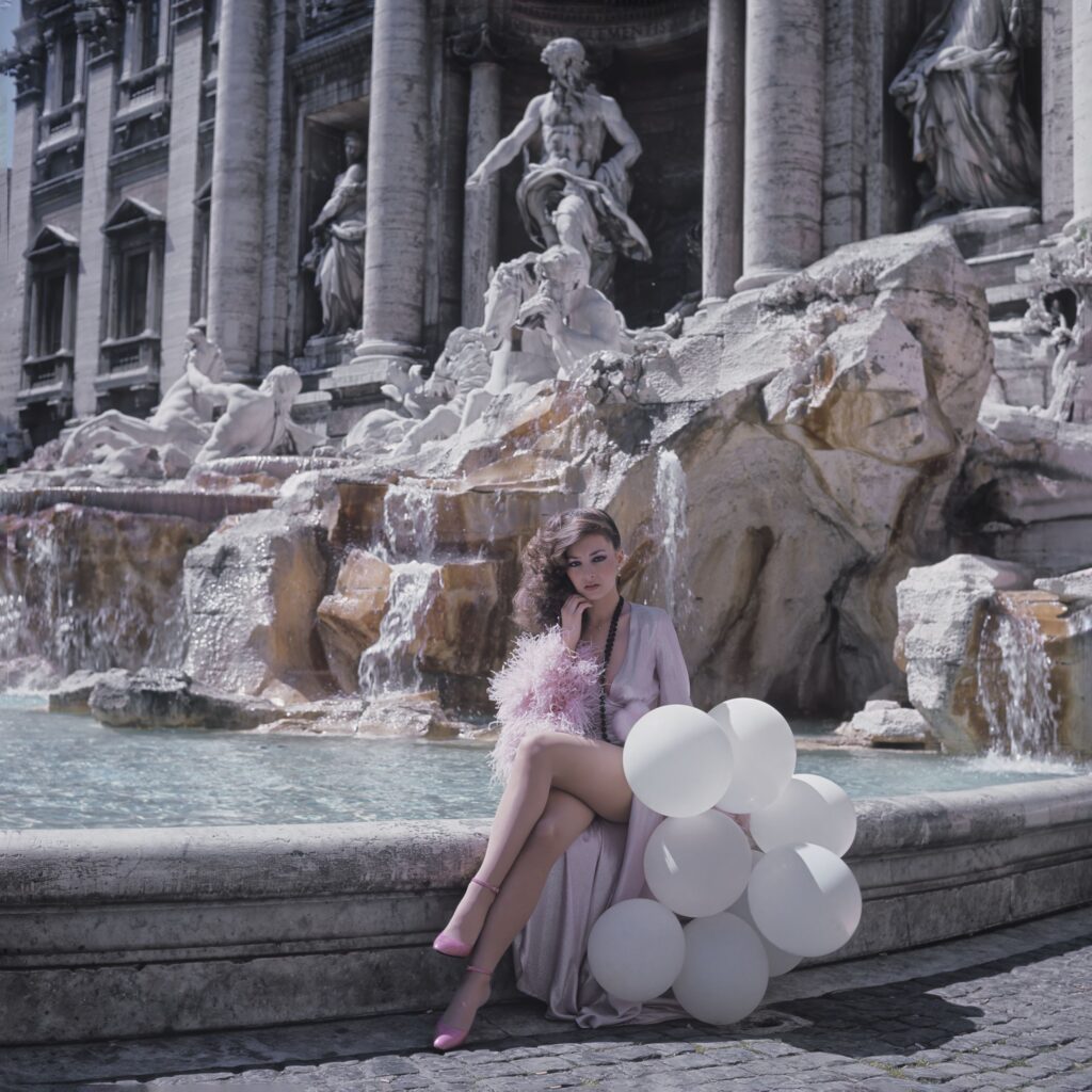 Maria Rosaria Omaggio, 1976 ca; Foto di Angelo Frontoni (c) Museo nazionale del cinema / CSC-Cineteca nazionale