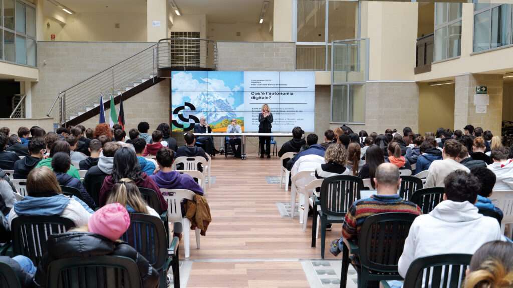 Incontro a saint vincent sull'autonomia digitale di le grand continent (c) regione autonoma valle d'aosta