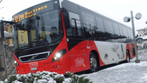 Le bus Martigny-Aoste à la station routière d'Aoste, le 16 décembre 2025(c) Enrico Martial Nos Alpes